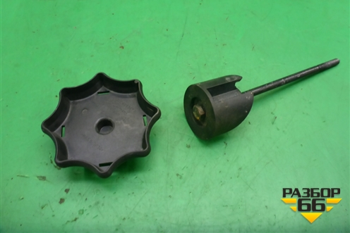 Болт крепления запасного колеса (7L0601347A) для Volkswagen Touareg c 2002-2010г