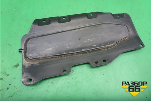 Накладка внутренняя (на дверь багажника) (7L6809954F) для Volkswagen Touareg c 2002-2010г