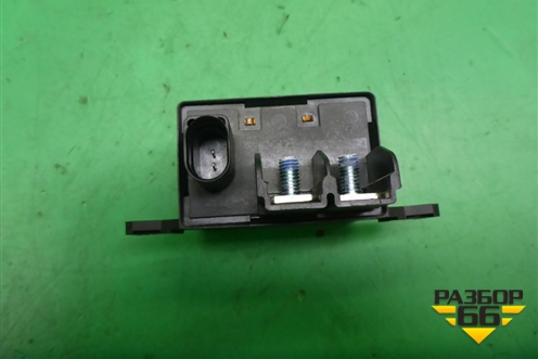 Реле (2D0951253B) для Volkswagen Touareg c 2002-2010г