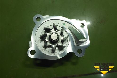 Насос водяной помпа (новая H4M) (210102692R) для Renault Sandero с 2013-2022г