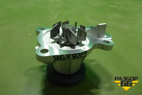 Насос водяной помпа (новая H4M) (210102692R) для Renault Sandero с 2013-2022г