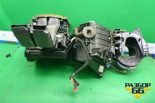 Корпус отопителя (7L0819988) для Volkswagen Touareg c 2002-2010г