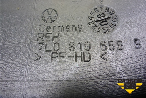 Воздуховод отопителя (7L0819656B) для Volkswagen Touareg c 2002-2010г
