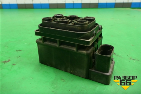 Блок клапанов (15152400082) для Volkswagen Touareg c 2002-2010г