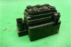Блок клапанов (15152400082) для Volkswagen Touareg c 2002-2010г