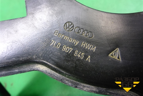 Кронштейн блока управления двигателем (7L0907645) (7L0907645A) для Volkswagen Touareg c 2002-2010г