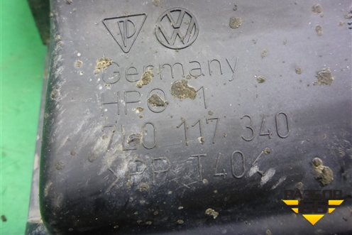 Воздухозаборник интеркулера правый (7L0117340) для Volkswagen Touareg c 2002-2010г