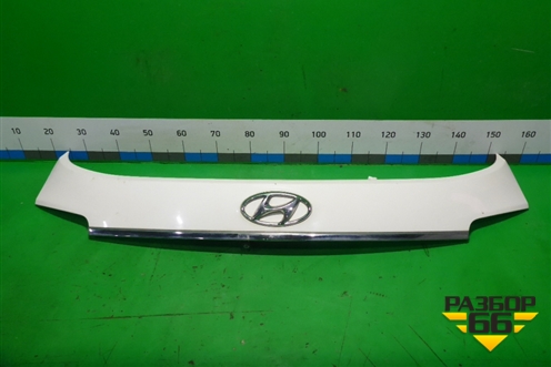 Накладка двери багажника (в сборе) (87371B8000) для Hyundai Grand Santa Fe с 2012-2018г