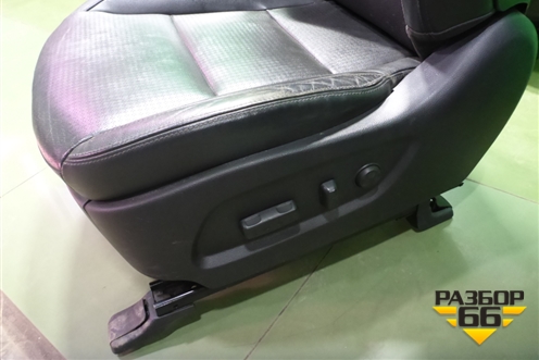 Сиденья комплект (AIR BAG подогрев электро регулировка) для Hyundai Grand Santa Fe с 2012-2018г