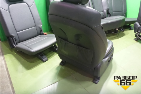 Сиденья комплект (AIR BAG подогрев электро регулировка) для Hyundai Grand Santa Fe с 2012-2018г