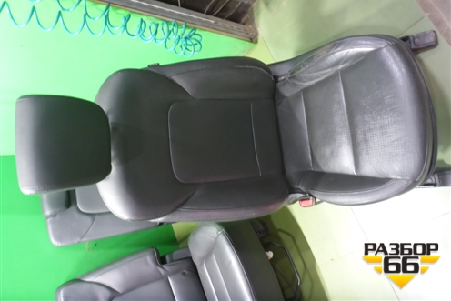 Сиденья комплект (AIR BAG подогрев электро регулировка) для Hyundai Grand Santa Fe с 2012-2018г