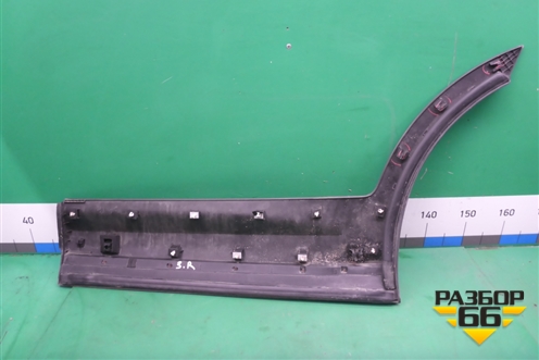 Накладка двери задней правой (87734B8000) для Hyundai Grand Santa Fe с 2012-2018г