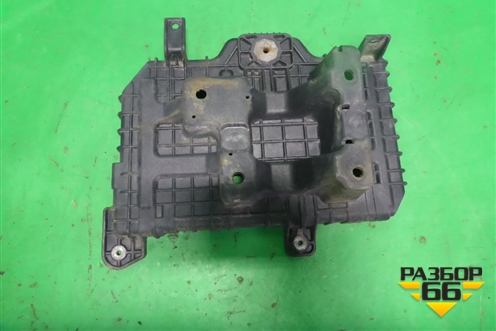 Площадка под аккумулятор (371502W100) для Hyundai Grand Santa Fe с 2012-2018г