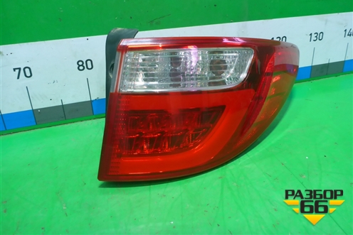 Фонарь задний наружный правый (до 2015г) (92402B8130) для Hyundai Grand Santa Fe с 2012-2018г