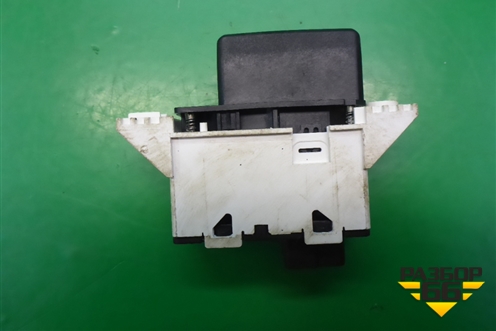 Кнопка аварийной сигнализации (2M5T13A350BB) для Ford Focus 1 с 1998-2004г