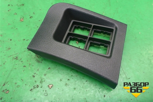 Рамка под кнопки (5548060281) для Toyota Land Cruiser Prado(150) с 2009г