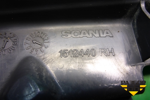 Накладка на фару правая (1512440) для Scania  5 P Series с 2004-2016г