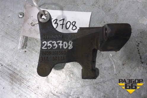 Кронштейн двигателя правый (11231BM500) для Nissan Almera N16 с 2000-2006г