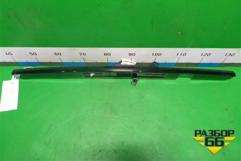 Накладка двери багажника (HK7240406F LR085654) для Land Rover Discovery Sport с 2014г
