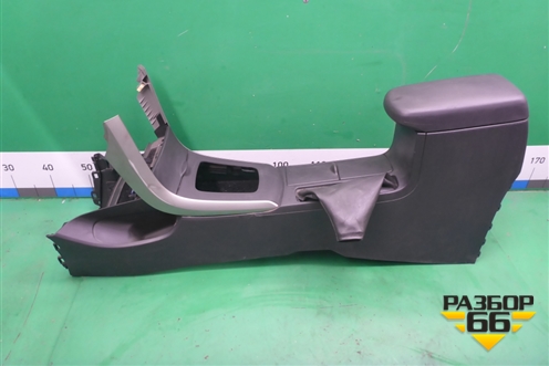 Подлокотник (под механику) (5891112320) для Toyota Corolla (E15) с 2006-2013г