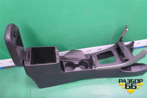 Подлокотник (под механику) (5891112320) для Toyota Corolla (E15) с 2006-2013г
