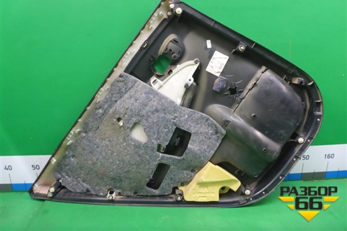 Обшивка двери задней правой под механику (6777512080) для Toyota Corolla (E15) с 2006-2013г