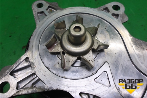 Насос водяной помпа (1.6л 1ZR) для Toyota Corolla (E15) с 2006-2013г