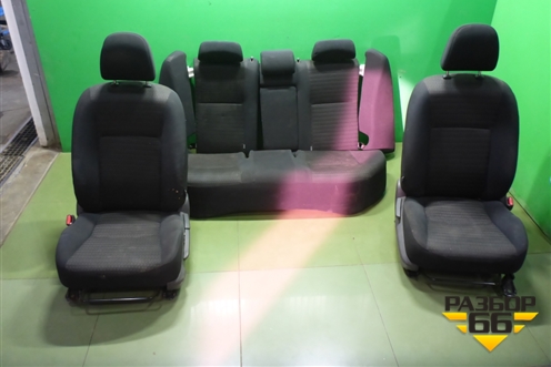 Сиденья комплект (AIR BAG подогрев) для Toyota Corolla (E15) с 2006-2013г