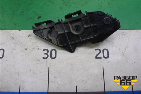 Кронштейн заднего бампера левый (5215812090) для Toyota Corolla (E15) с 2006-2013г