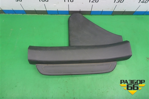 Накладка порога внутренняя заднего левого (6791812130) для Toyota Corolla (E15) с 2006-2013г