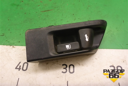 Ручка открывания багажника и лючка бензобака для Toyota Corolla (E15) с 2006-2013г