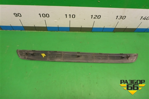 Накладка порога внутренняя переднего левого (в проём) (6791112080) для Toyota Corolla (E15) с 2006-2013г