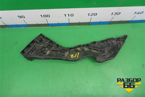 Кронштейн заднего бампера правый (8450021123) для VAZ XRAY с 2016г