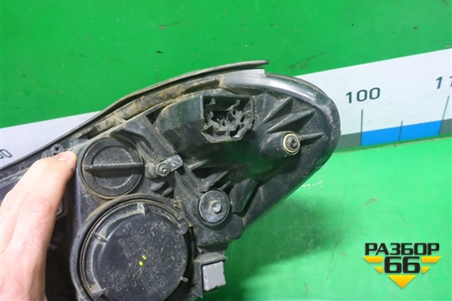 Фара правая (до 2018г галоген) (92102D7000) для Hyundai Tucson с 2015-2022г