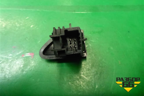 Кнопка аварийной сигнализации (252907372R) для VAZ XRAY с 2016г