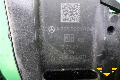 Педаль газа электронная (A2053000104) для Mercedes Benz C-Klass W205 с 2014г