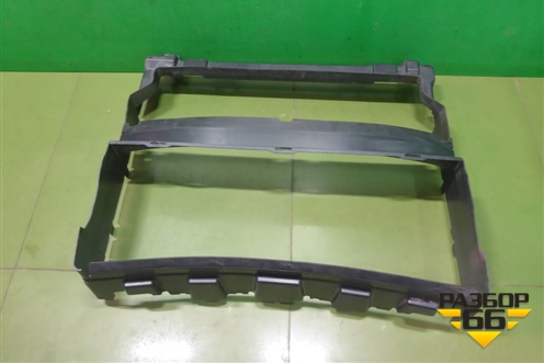 Дефлектор радиатора центральный (новая) (FPLA8C464A) для Land Rover Range Rover 4 с 2013-2022г