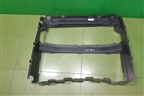 Дефлектор радиатора центральный (новая) (FPLA8C464A) для Land Rover Range Rover 4 с 2013-2022г
