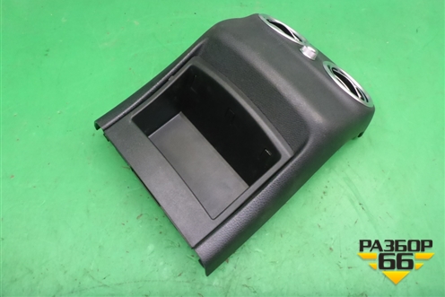 Дефлектор воздушный (в подлокотник) (A2058300501) для Mercedes Benz C-Klass W205 с 2014г