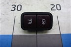 Кнопка закрывания крышки багажника (A2208211479) для Mercedes Benz C-Klass W205 с 2014г