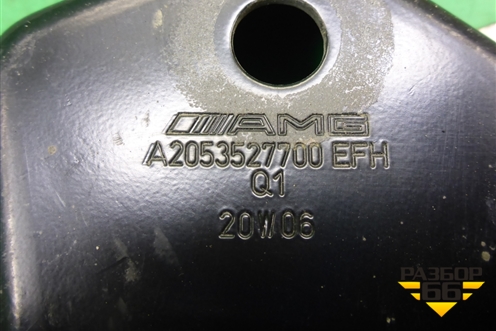 Кронштейн задней балки левый (A2053527700) для Mercedes Benz C-Klass W205 с 2014г