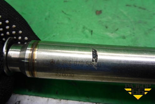 Форсунка инжекторная электрическая (4.0л M177) (A2560705600) для Mercedes Benz C-Klass W205 с 2014г
