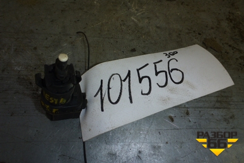 Датчик включения стопсигнала (3M5T13480AC) для Ford Fiesta с 2001-2008г