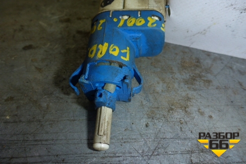 Датчик включения стопсигнала (3M5T9C872AC) для Ford Fiesta с 2001-2008г