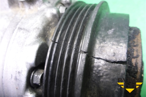 Компрессор кондиционера (4.0л M177) (A0008304702) для Mercedes Benz C-Klass W205 с 2014г