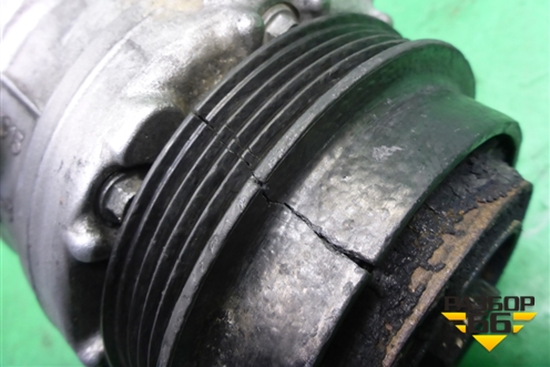 Компрессор кондиционера (4.0л M177) (A0008304702) для Mercedes Benz C-Klass W205 с 2014г