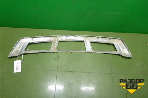 Накладка переднего бампера нижняя (A1668852825) для Mercedes Benz GL-Klass X166 с 2012г