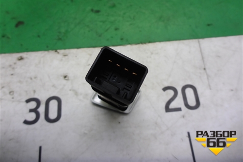 Кнопка (TRIP) (945251G550) для Kia Rio с 2005-2011г
