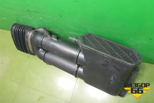 Воздухозаборник наружный  (WG9725190002) для Howo HW76