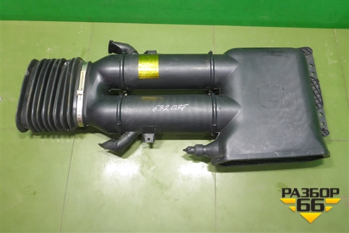 Воздухозаборник наружный  (WG9725190002) для Howo HW76